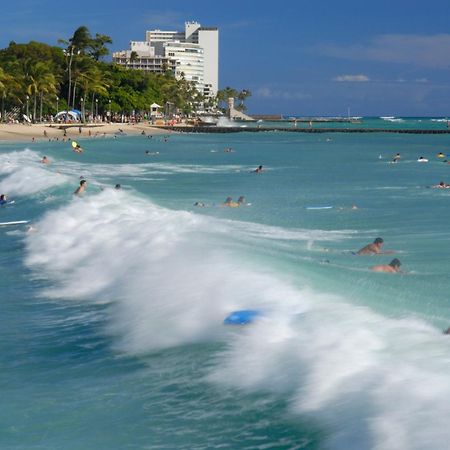 Renovated With City View At Aqua Palms Waikiki ホノルル エクステリア 写真