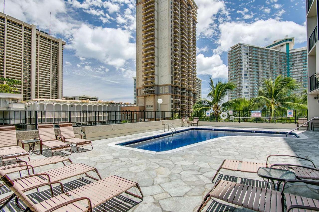 Renovated With City View At Aqua Palms Waikiki ホノルル エクステリア 写真